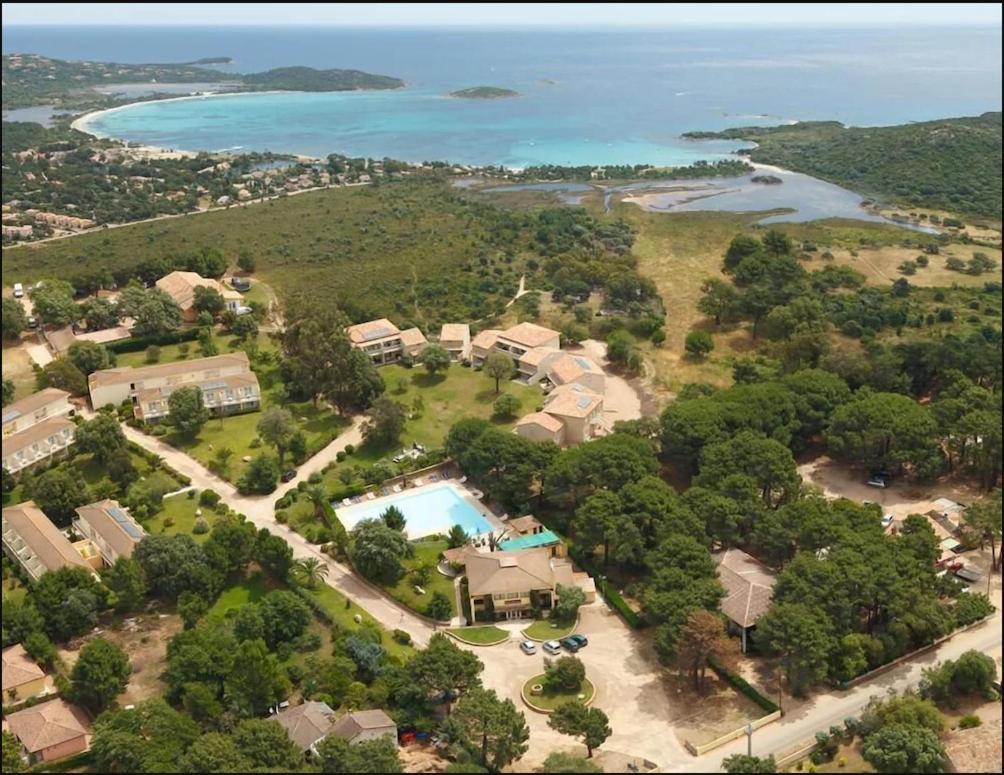 Fiori Di Cala Rossa Appartement T3 Dans Residence Hotelliere Chez Virginie ليسي المظهر الخارجي الصورة